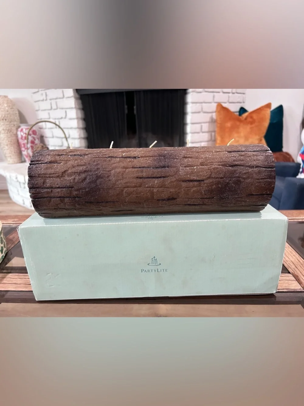 Vintage - Very Rare - PartyLite Yule Log candle
New with Box - Picture 2 of 4